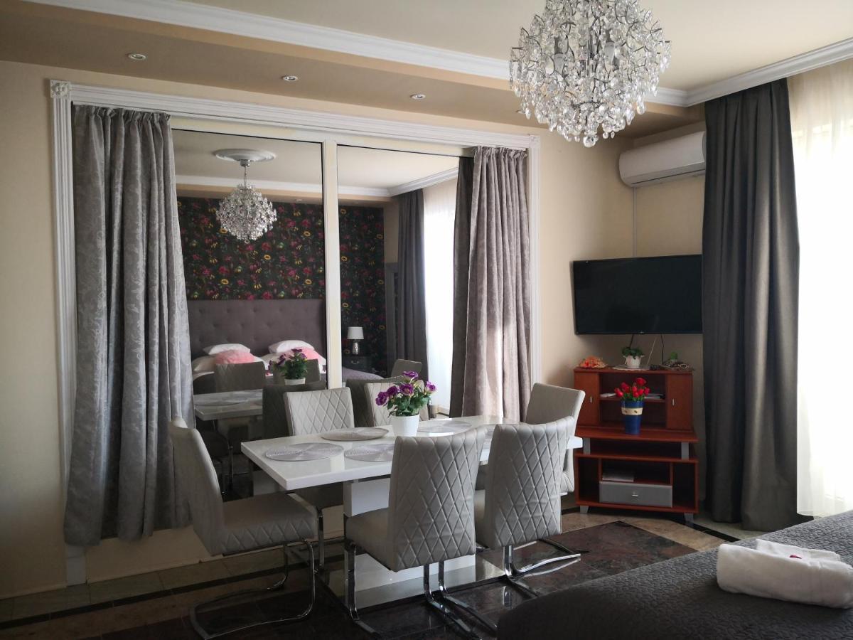 Kupola Apartman แซแก็ด ภายนอก รูปภาพ