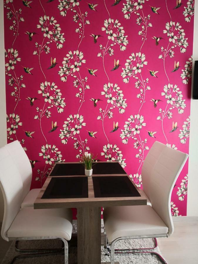 Kupola Apartman แซแก็ด ภายนอก รูปภาพ