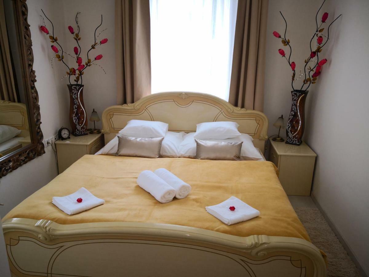 Kupola Apartman แซแก็ด ภายนอก รูปภาพ